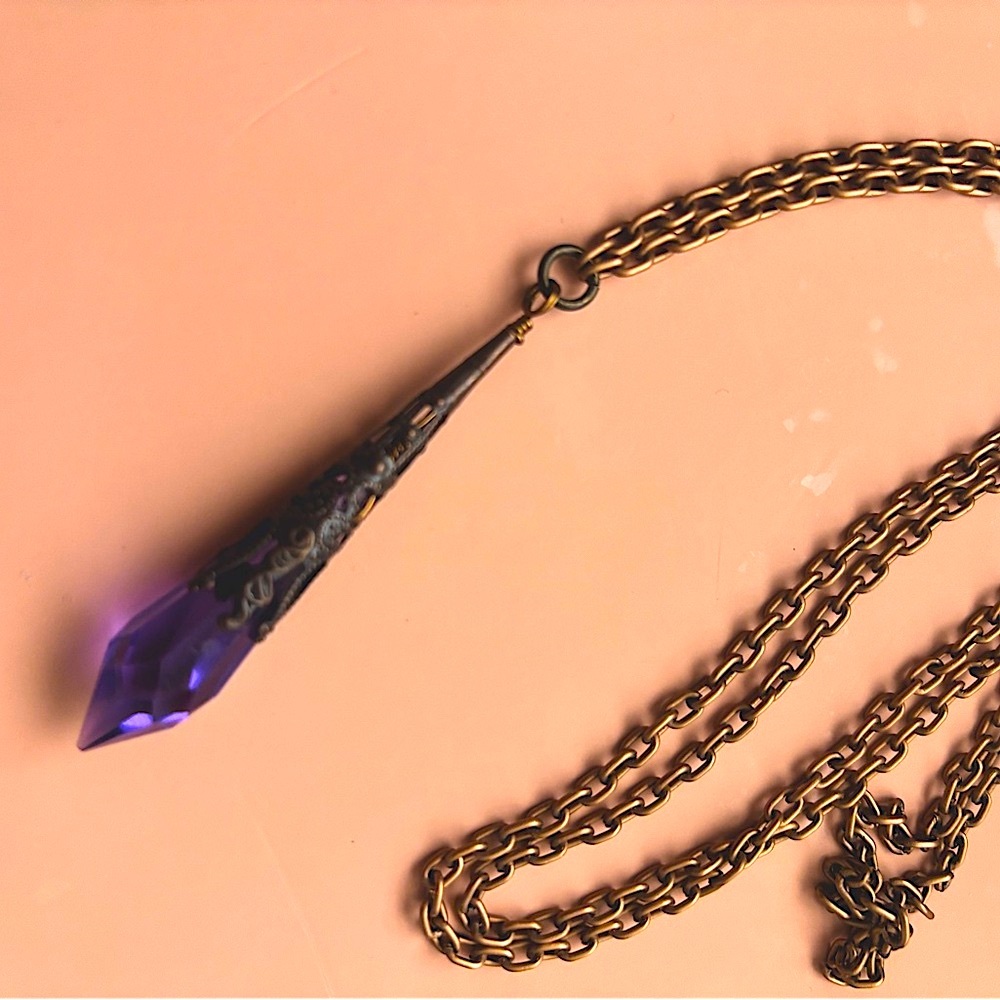Elegant Purple Swarovski Element Point Pendant Necklace